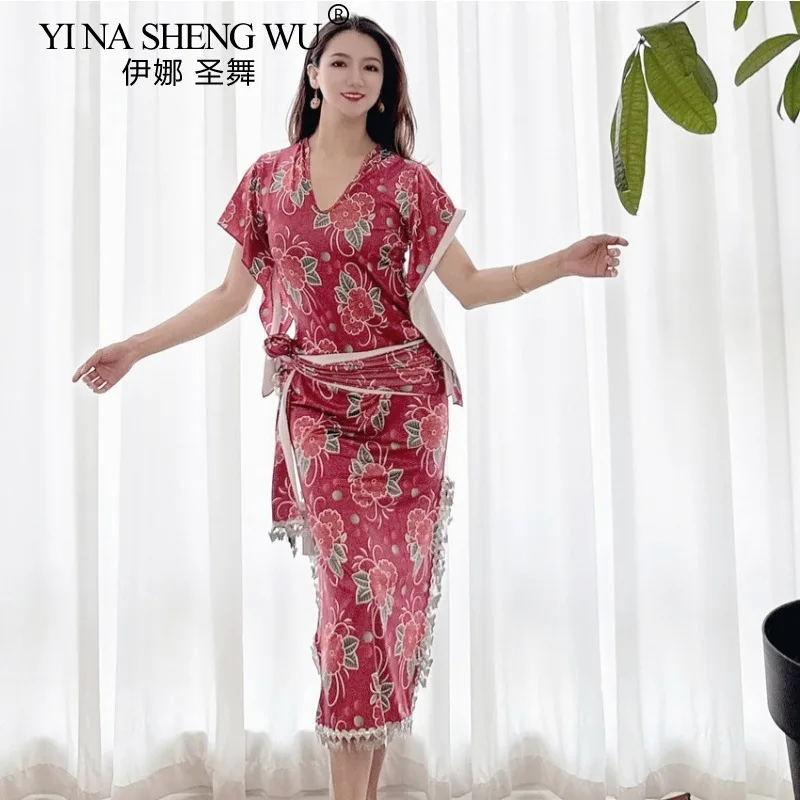 Vestito di danza del ventre Rosso mattone stampato Farfalla Abito con paillettes Stile shabby Pratica sul palco Performance Abbigliamento da ballo per ballerine femminili