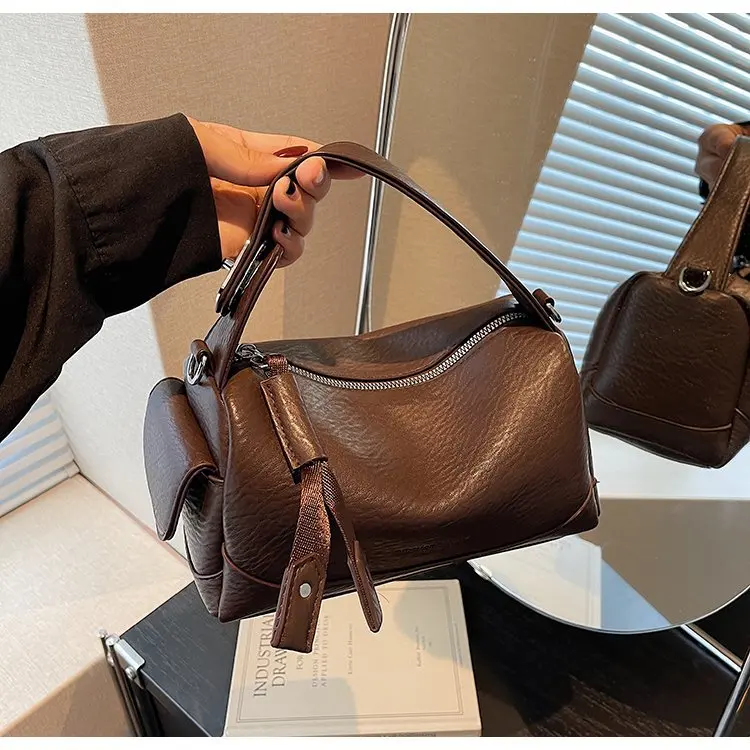 

Pillow Shoulder Bag, Women's Chic Top Handle Crossbody, Versatile Day to Night Tote, Minimalist Sling Bag, Textured Commuter