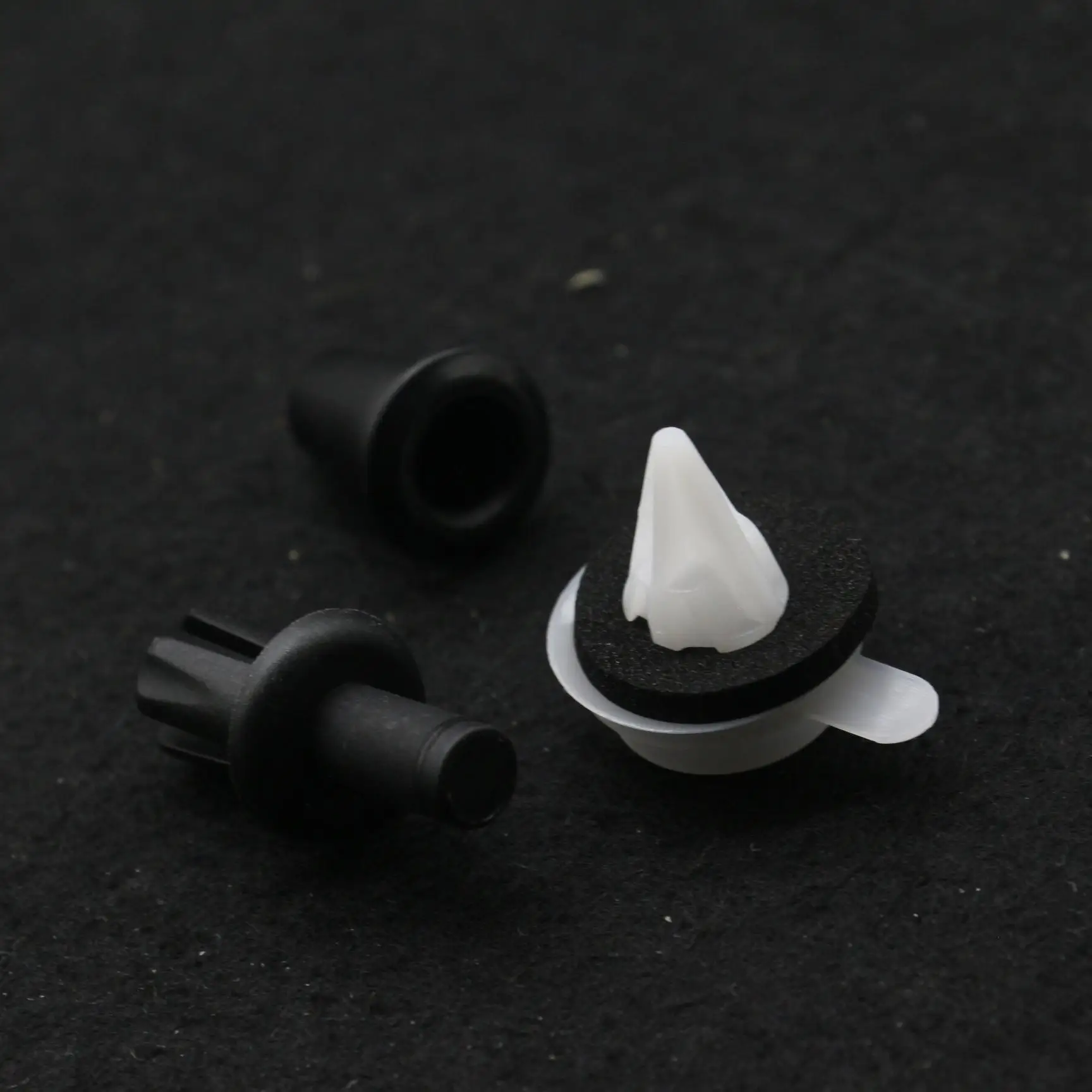 30 Pcs A-Pillar Molding Trim Retainer Clip Grommet Nylon Kit For Range Rover L322 2003–2012 IPN00050 LR033144 LR002229