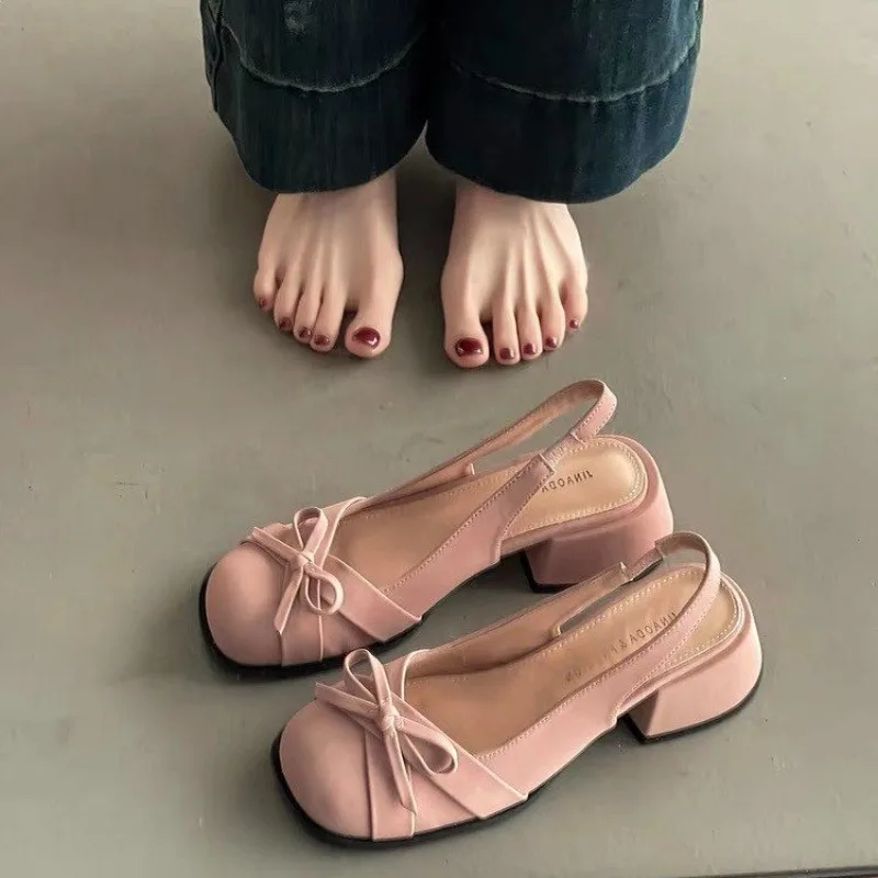 2025 Summer New Woman Bow Design Square Heel Shoes Trend Casual Slippers Non-slip Outdoor Sandals Unique Fashion Women Sandals