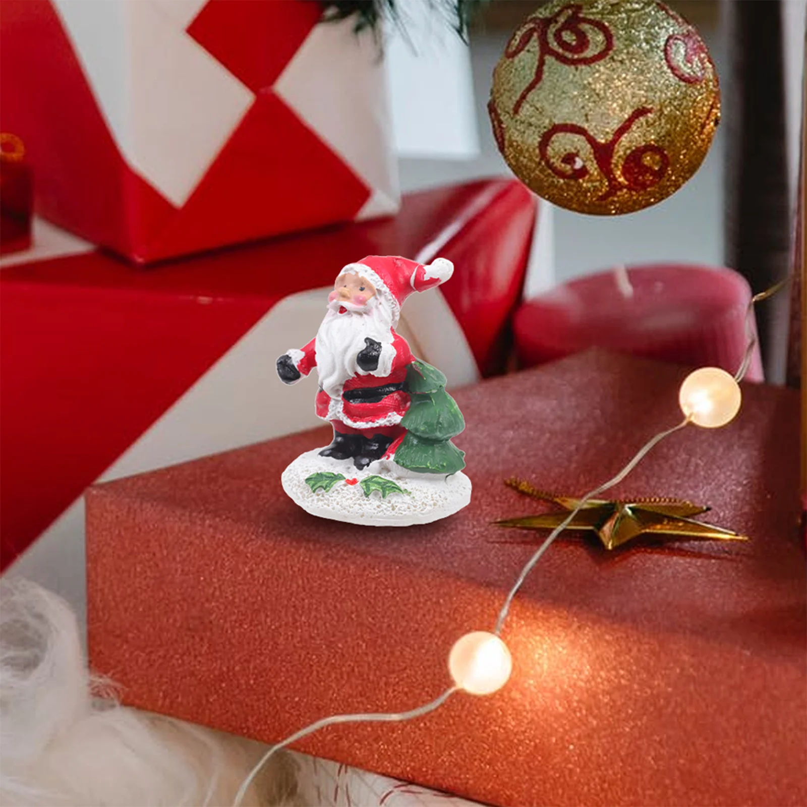 

4Pcs Resin Christmas Ornaments Santa Claus Snowman Decoration for Garden Yard Party Festival Santa Adornments Home Decoration