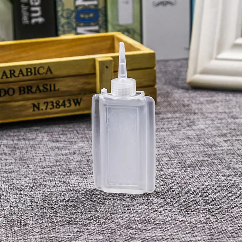 1PC 18g Household Sewing Machine Oil Antirust Oil Sewing Machine Lubricant Liquid Sewing Machine Oil Lubricant Lubricating Oil