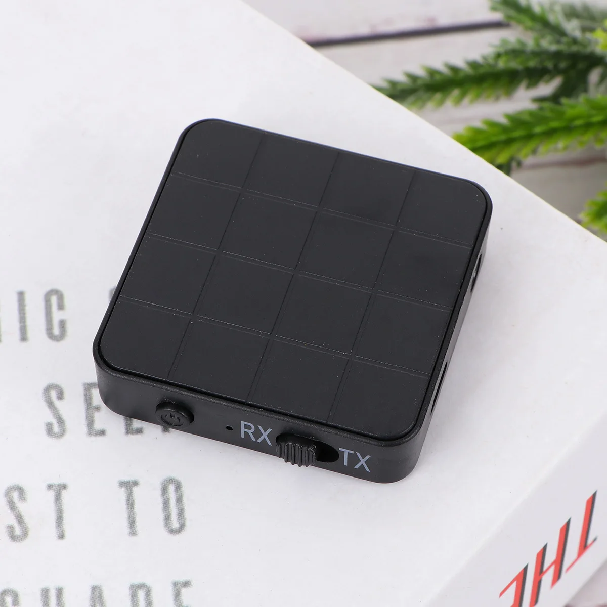 

Audio Transmitter Receiver Wireless 3.5Mm Portable Stereo Adapter For Home Car Dual Mode Streaming Device Black