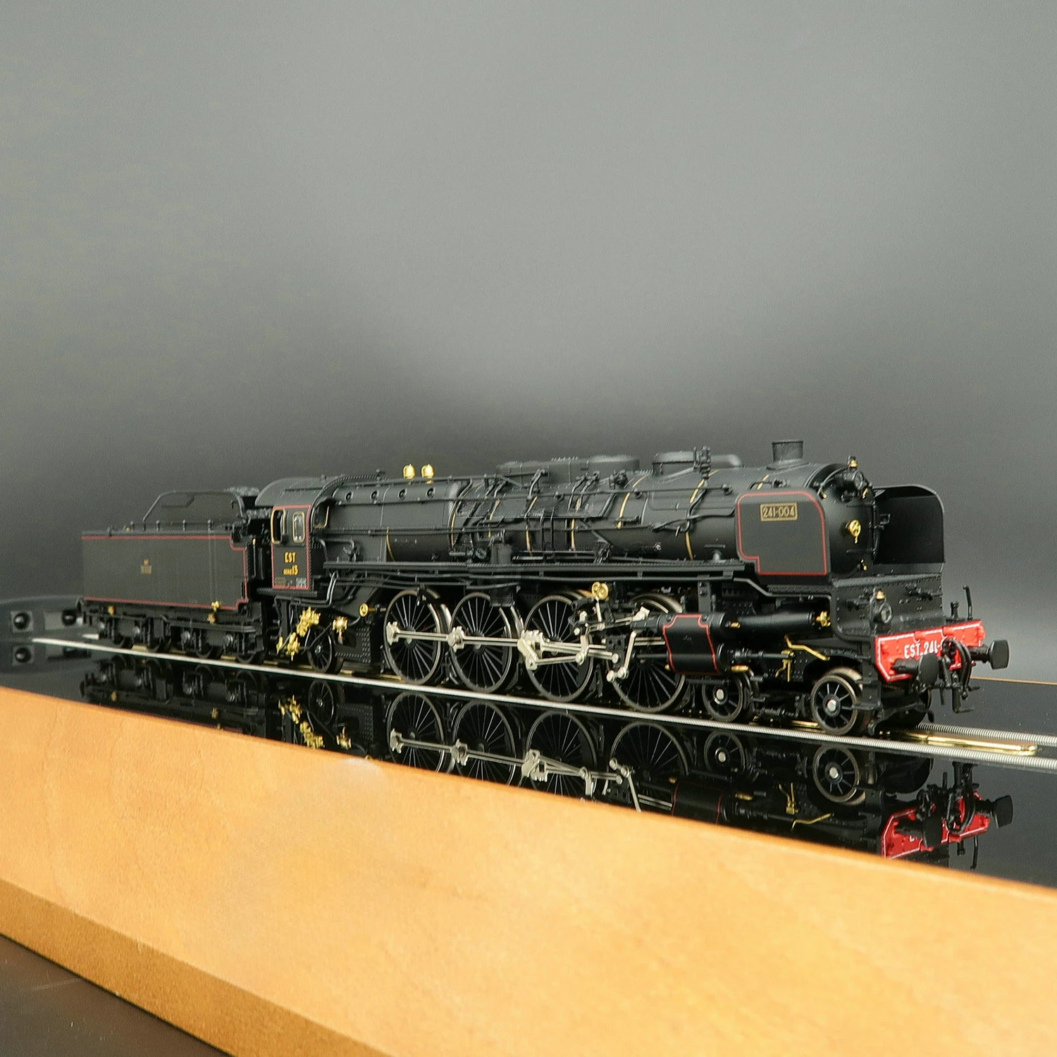 TRIX Train Model HO Type 1/87 25241 CLASS13 Digital Sound and Smoke Effect Steam Orient Express SNCF Rail Car Toy