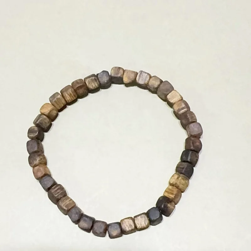 

Natural Lvqi Nan Sugar Beads Bracelet Fashion