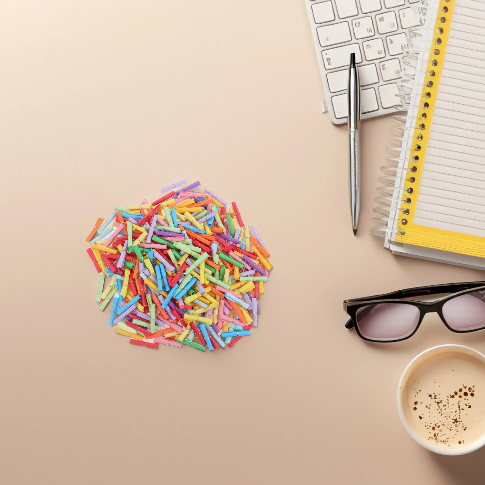 

300Pcs Mini Vintage Scroll Paper Rolls Colorful Blank Notes for Birthday Wedding Anniversary Party Wishes Messages