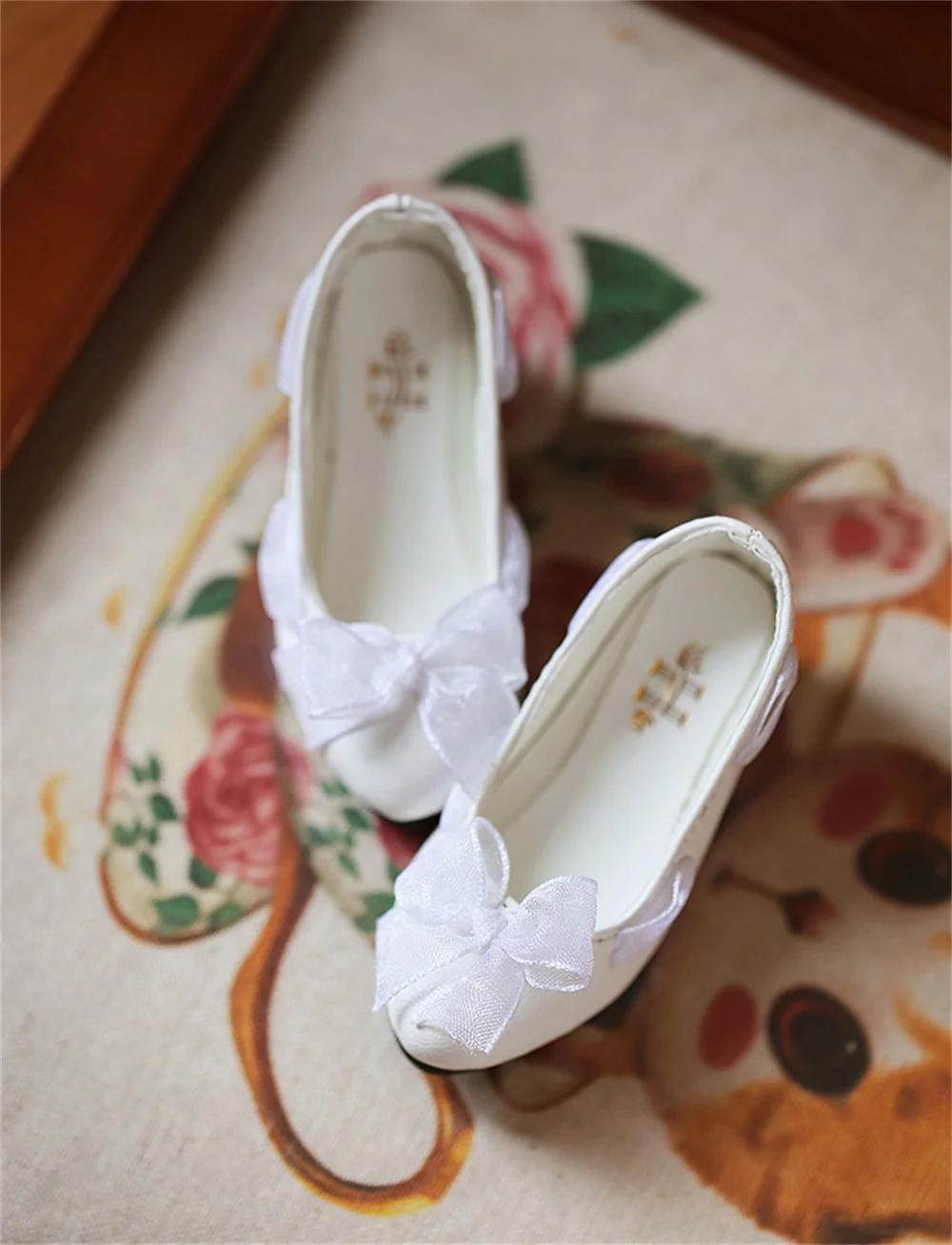 BJD doll shoes are suitable for 1/3 1/4 size versatile fashion low heel fantasy ribbon bow lady  single shoe doll accessorie