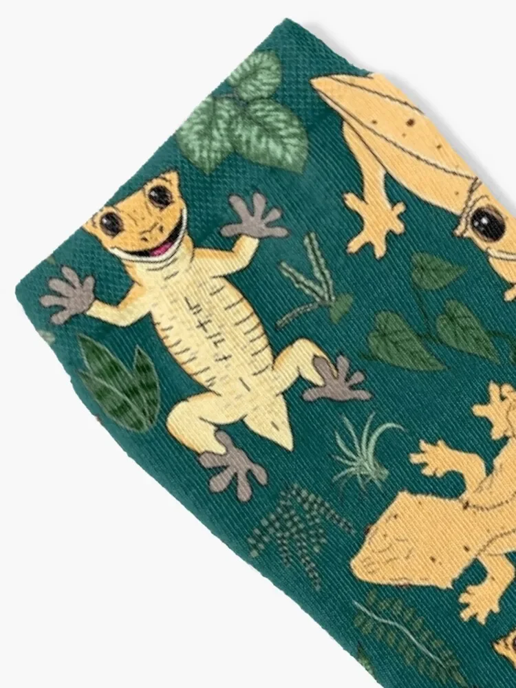 Crested Gecko Frogbutt and tropical plant leaves pattern - lizards & leaves pattern - deep jungle green Socks