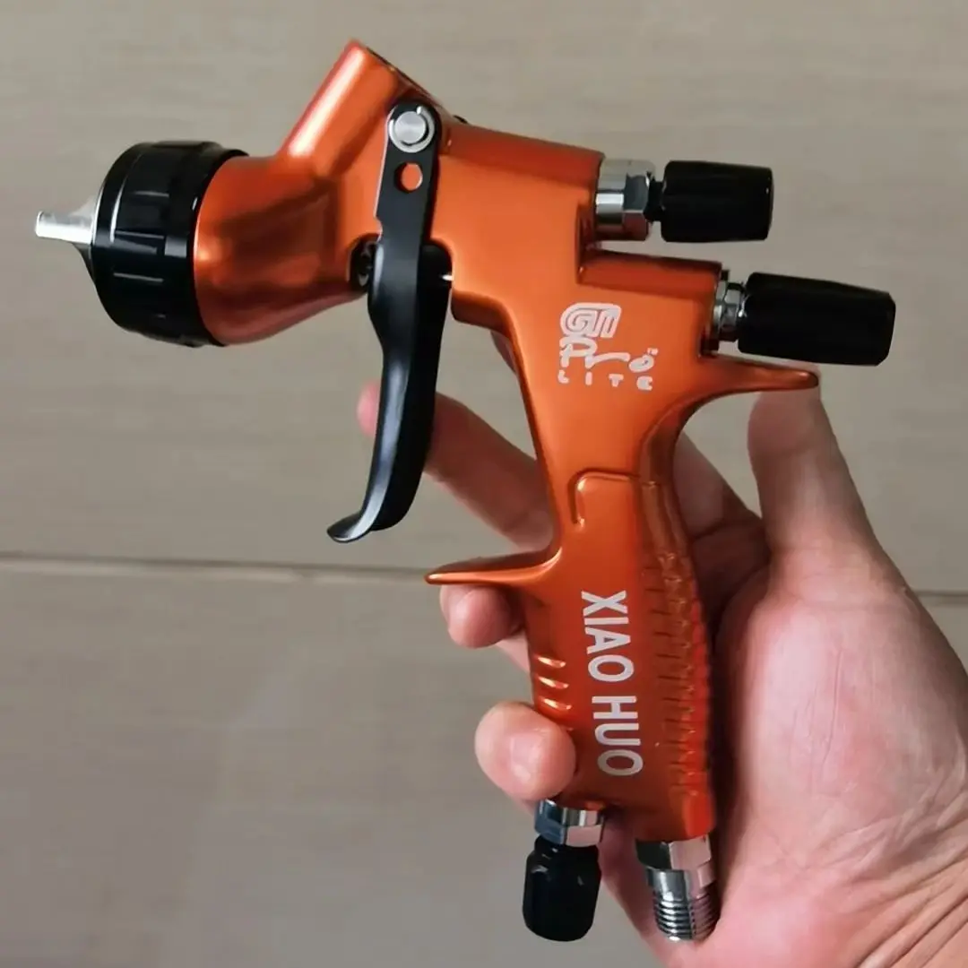 

Upper Pot Spray Gun 1.3mm Auto Furniture Leather Sheet Metal Paint Spray Gun High Atomization Gravity Manual Pneumatic Tool