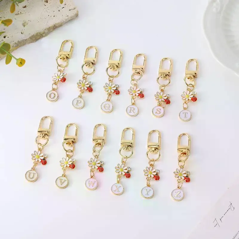 【New】Ladybug A-Z Alphabet Pendants Keyring Initials 26 Letters Keychains Handbag Ornaments DIY Girls Kids Jewelry Gifts