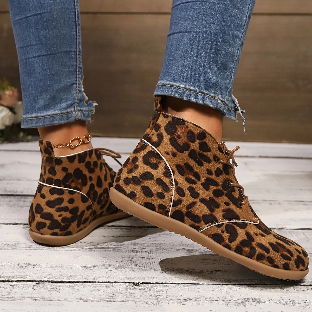 Leopard Print Flat Ankle Boots for Women 2024 Autumn Lace Up High Top Casual Shoes Woman Faux Suede Soft Bottom Work Botas Mujer