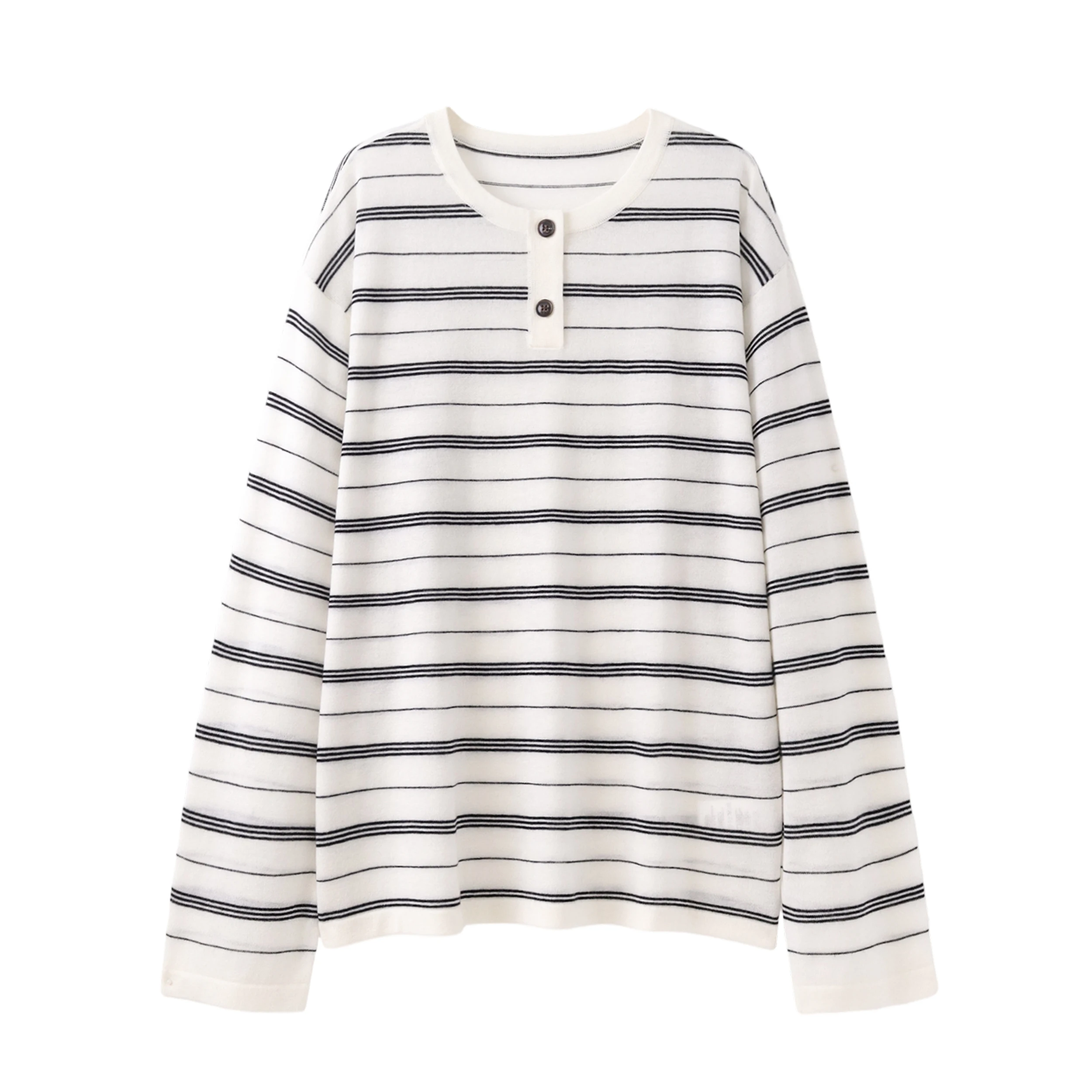 Knitted sweaters made of merino wool — casual, versatile, and perfect for everyday wear