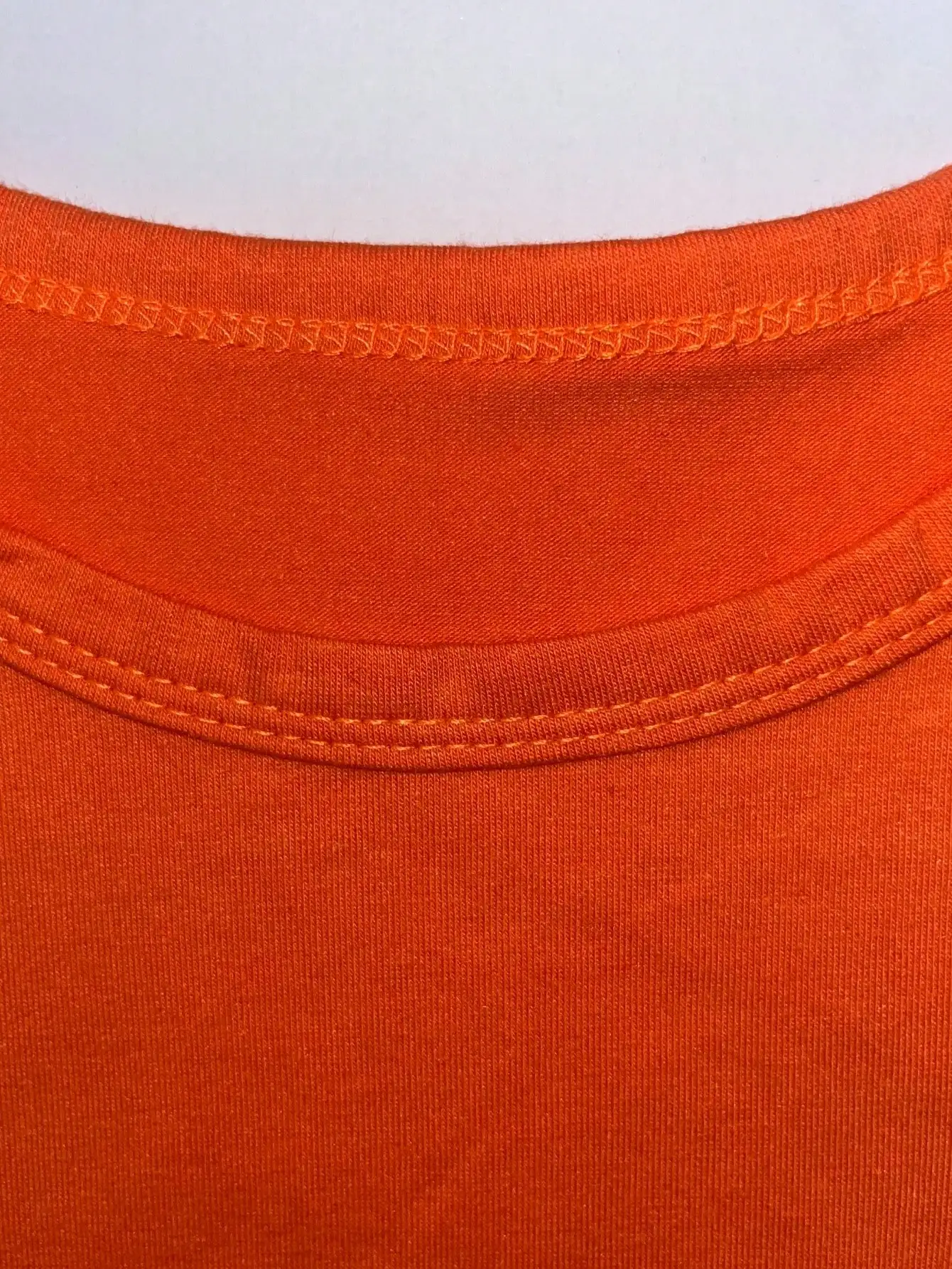 Sommer-Kinderbekleidungsset mit Cartoon-Tiger-Print, Rundhals-T-Shirt und elastischem Bund, einfarbige Shorts. – Detail 11