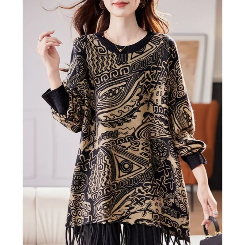 

Fashionable Round Neck Jacquard Fringed Soda Bottom Shirt 2025 Autumn Bat Sleeves Casual Loose Lazy Versatile Women's Clothing