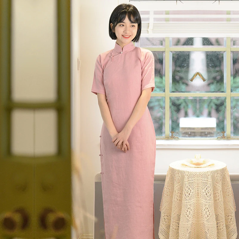 

Однотонное длинное льняное ципао с пуговицами спереди и дизайном с четырьмя рукавами, низким разрезом, для повседневной носки, винтажный стиль, короткий рукав