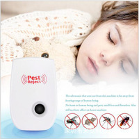 Electronic Pest Reject Ultrasound Mouse Cockroach Repeller Device Insect Rats Spiders Mosquito Killer Pest Control for Bedroom