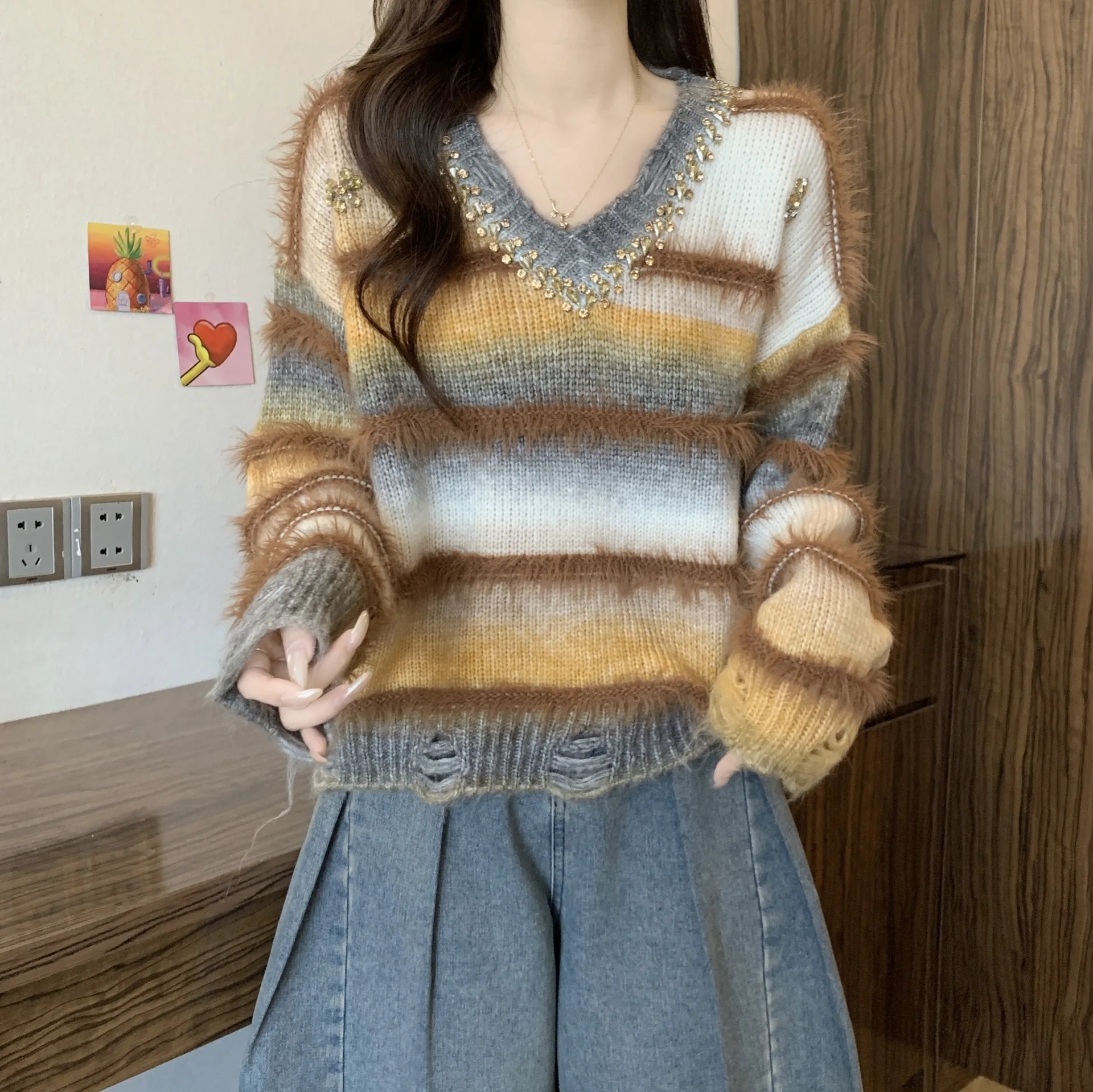 Gradient Color V-Neck Sweater for Women Heavy Duty Diamond Spring Autumn New Collection Lazy Style Temperament Loose Knitting