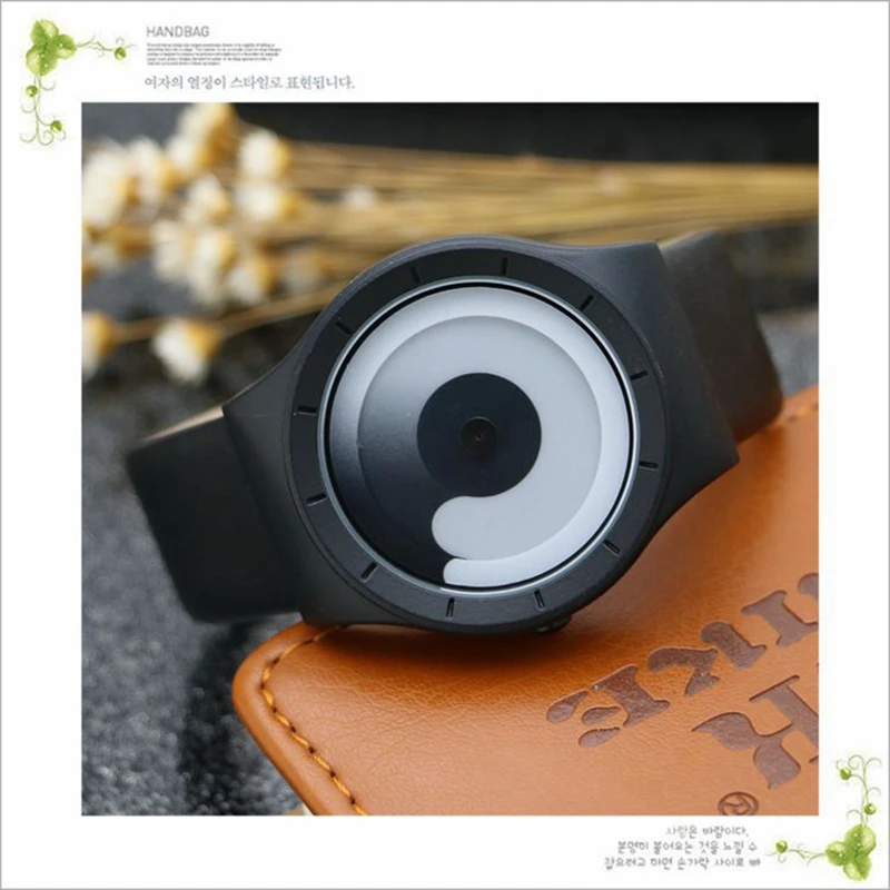 2022 Genuine Leather waterproof future new concept watch tide men tide women fashion table wild belt quartz watch gift