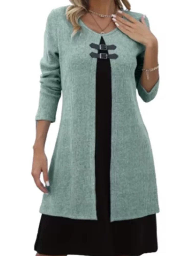 ชุดเดรส Midi แฟชั่นผู้หญิง โครงสร้างถักแบบซี่โครงพร้อมการแทรกที่ตัดกันและรายละเอียดหัวเข็มขัด