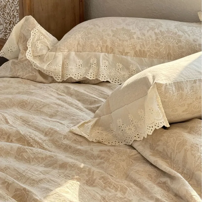 French retro cotton and linen four-piece set, lace lace linen four-piece set