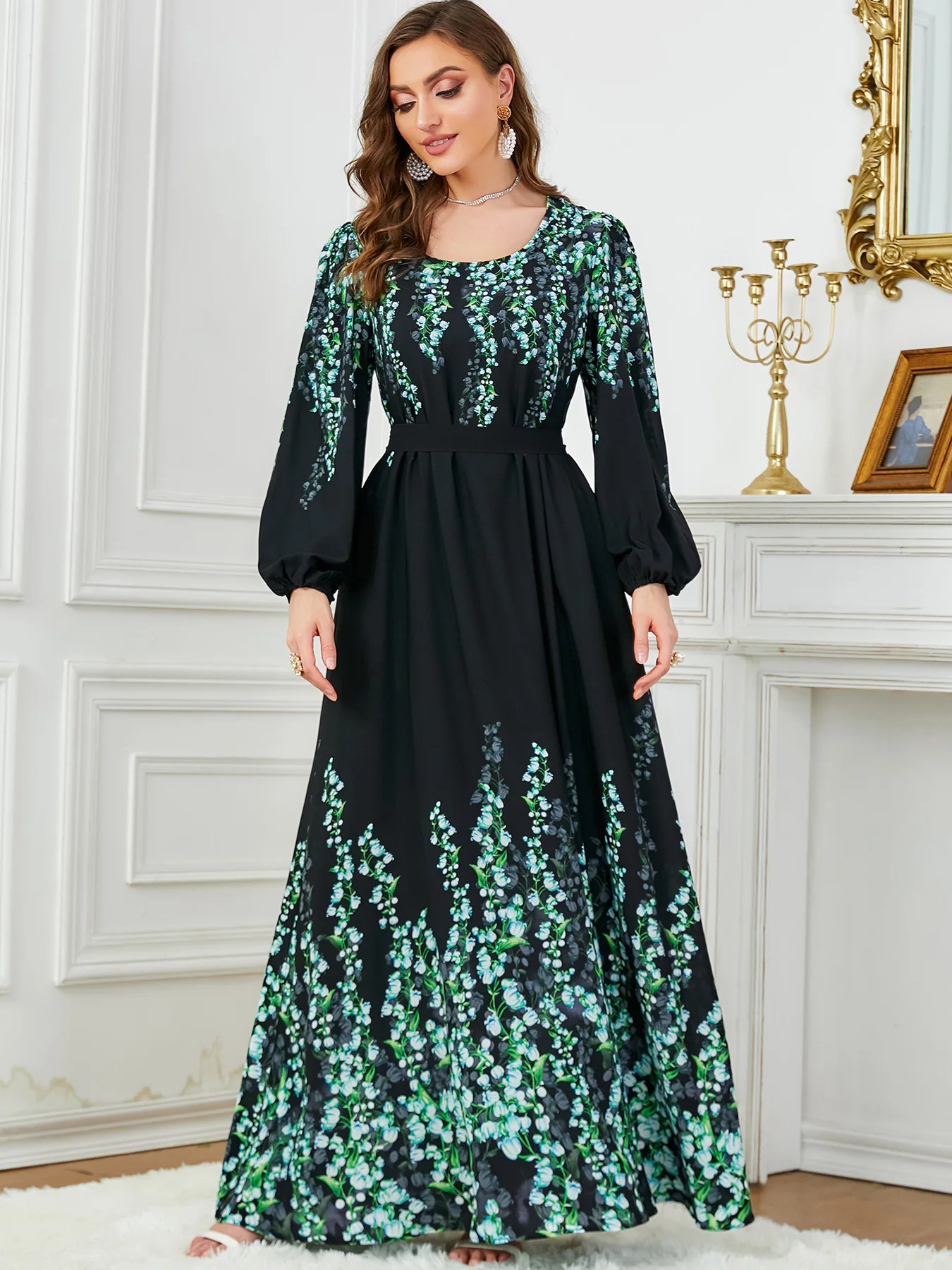 Middle East, Europe and America's new long sleeved positioning printed dress, foreign trade long skirt, Muslim clothing