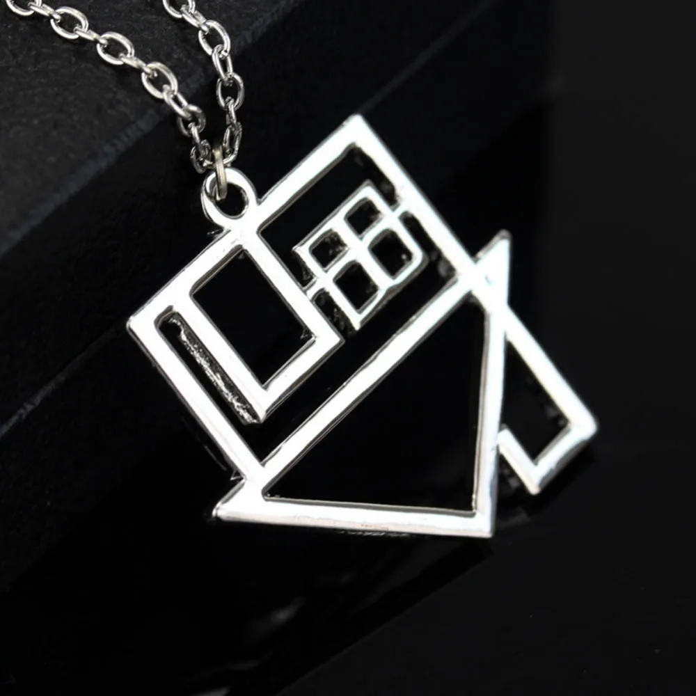 New Creative Fashion Neighborhood Rock Music Pendant Hollow Out House Logo Pendant Necklace Street Niche Party Gift Accessories