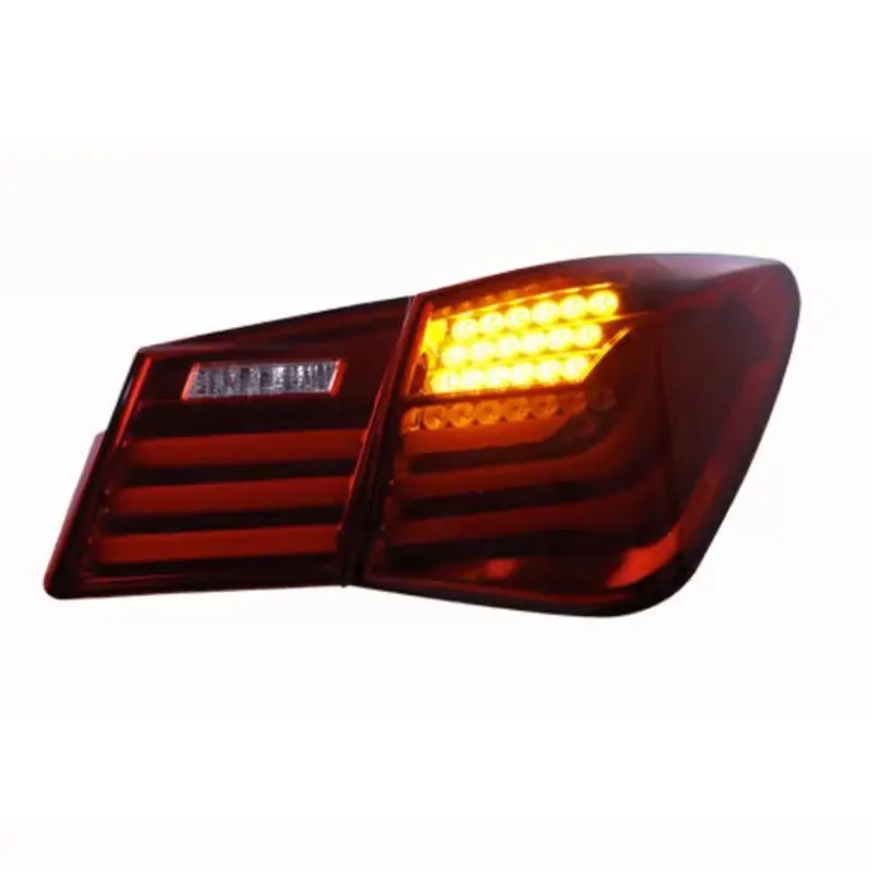 مصابيح خلفية للسيارات لسيارة شيفروليه كروز 2009-2014 LED مجموعة المصابيح الخلفية للسيارة ترقية ملحقات إضاءة إشارة الانعطاف الديناميكي