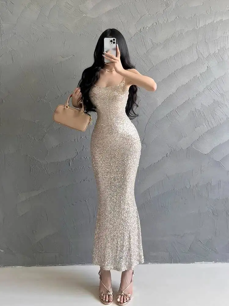 Pure Desire Funkelndes Silber-Trägerkleid, elegante Damen-Licht-Luxus-Bankett-dünnes Kleid, Kleider, Robe, süße Damen, 2024, neu, G1WW