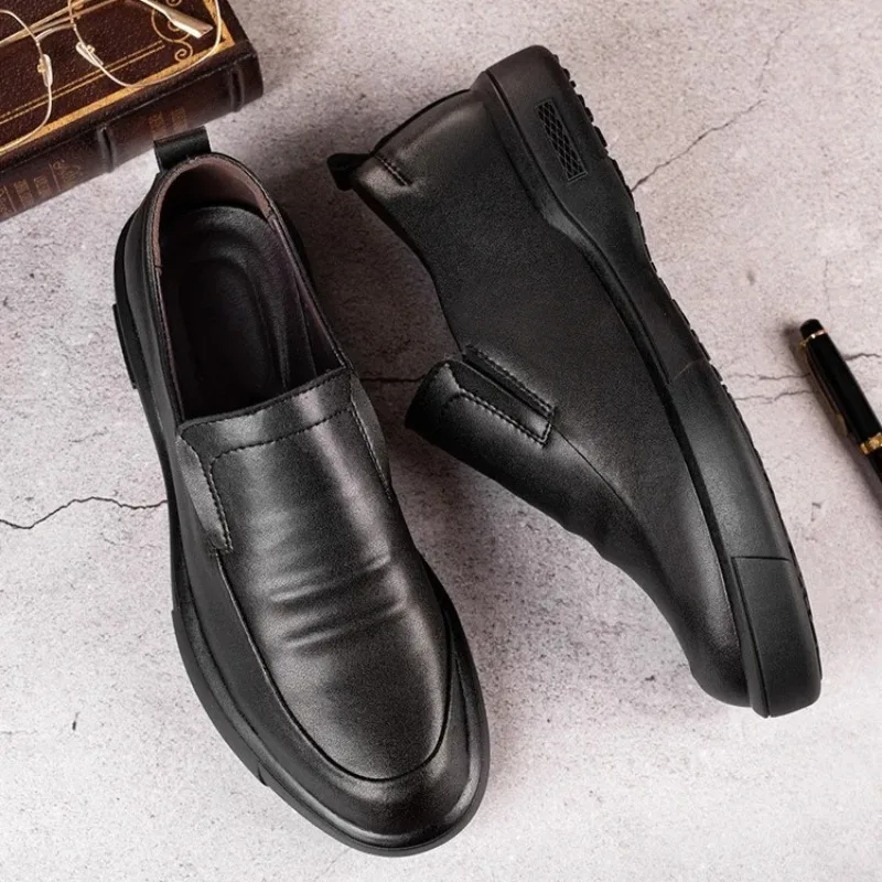 

Men's Casual Leather Shoes High Quality Cowhide Dress Shoes Business Leather Shoe Comfort Slip-on Loafers Soft Leather Men Shoes