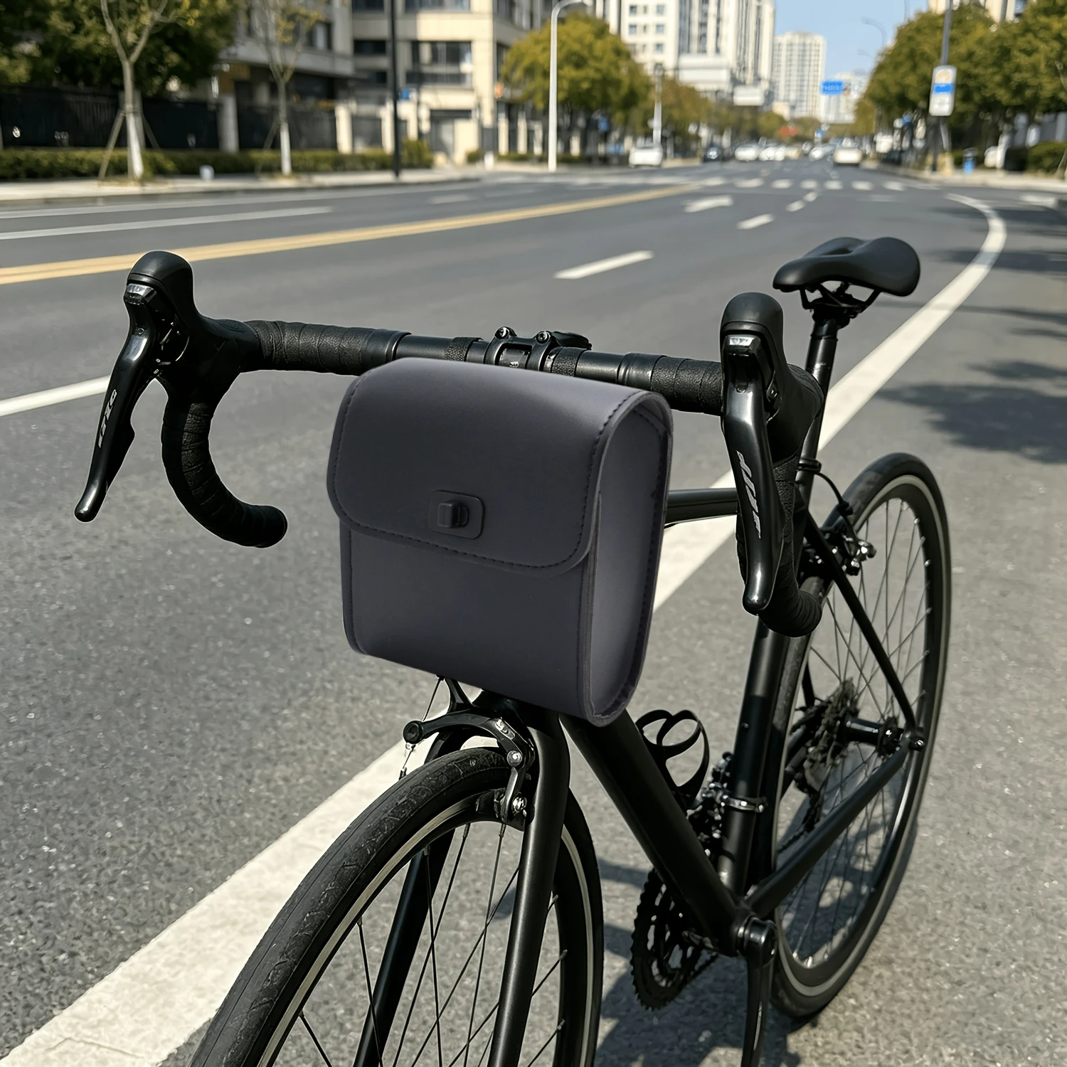 AliExpress NONE 1 Retro Leather Bike Handlebar Bag, Universal Front Pannier for Mountain Bikes, Road Bikes, and E-Bikes, Cycling Storage Bag