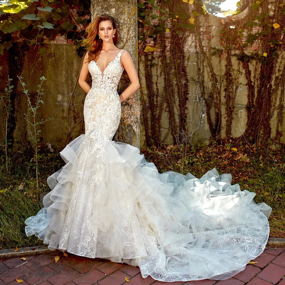 

Customized Elegant Crystal Appliques Lace Mermaid Wedding Dress With Ruffles Skirt V-Neck Backless Illusion Trumpet Bridal Gowns