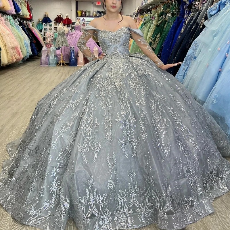 

Silvery Princess Quinceanera Dresses Off The Shoulder Sequined Lace Applique Beads Sweet 16 Dress Birthay Party Vestidos De 15