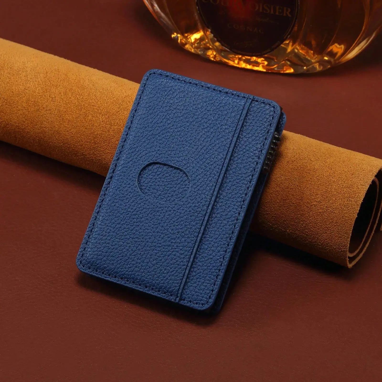 

Patterned PU Leather Magnetic Card Bag With Automatic Card Popping Function, Capable Of Holding