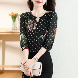 2024 Zomer Koreaanse Mode Minimalistische Veelzijdige Drie Kwart Chiffon Truien Losse V-Hals Bedrukt Diamanten Dames Shirt Top