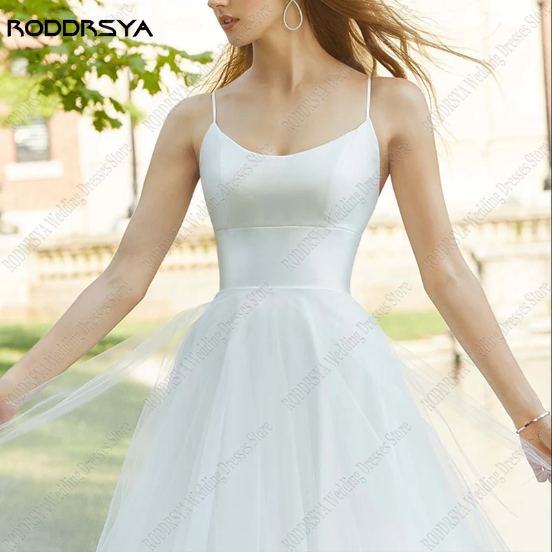 RODDRSYA Spaghetti Straps abiti da sposa in raso per le donne Tulle a-line Backless abito da sposa Scoop-Neck senza maniche festa della sposa Spaghetti Straps abiti da sposa in raso per le donne Tulle a-line Backless a