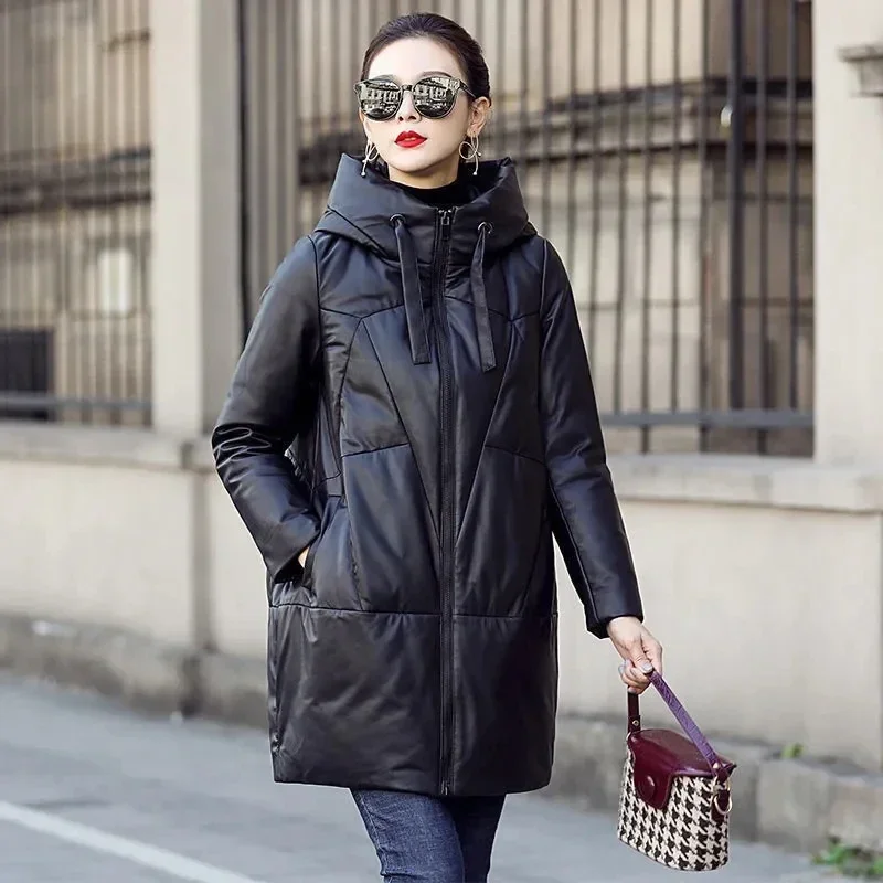 Jaqueta de couro PU com capuz feminino, Parkas de neve grossa, casaco longo solto preto quente, casaco de algodão feminino à prova de vento, A310