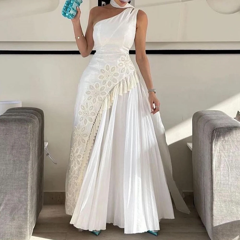 Temperament and Graceful Tassel Appliques One Shoulder Evening Dress Sleeveless Chiffon Floor Length Photo Color Straight Gowns