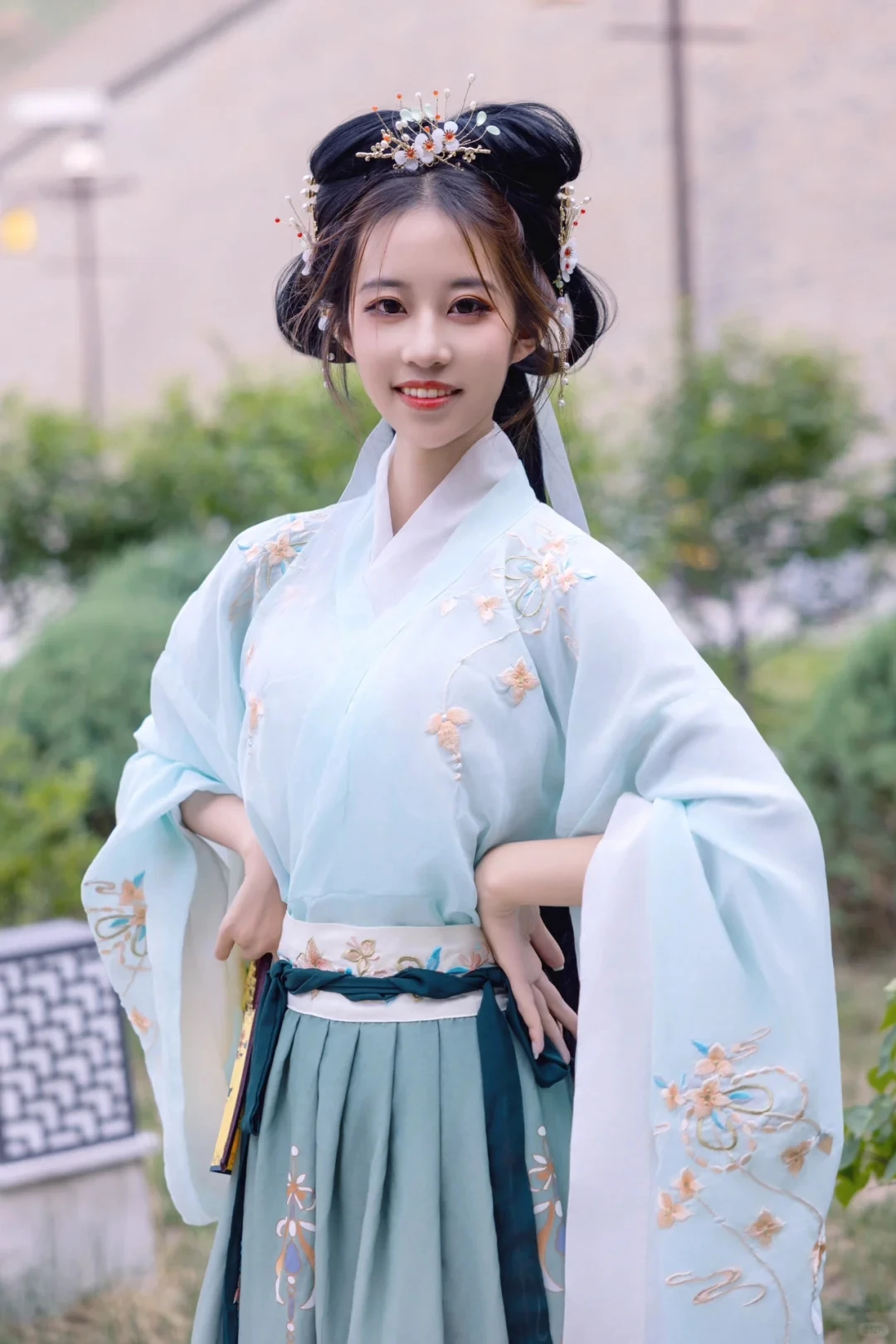 Vestido Tradicional Chinês Han - Ethnic Dress Fashion Show avaliação e preço