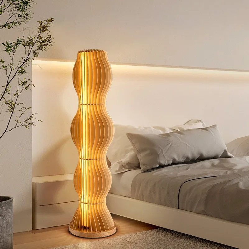 

Торшер с травяной юбкой в японском стиле, украшение для гостиной, дизайн атмосферы по бокам дивана в спальне, вертикальная настольная лампа