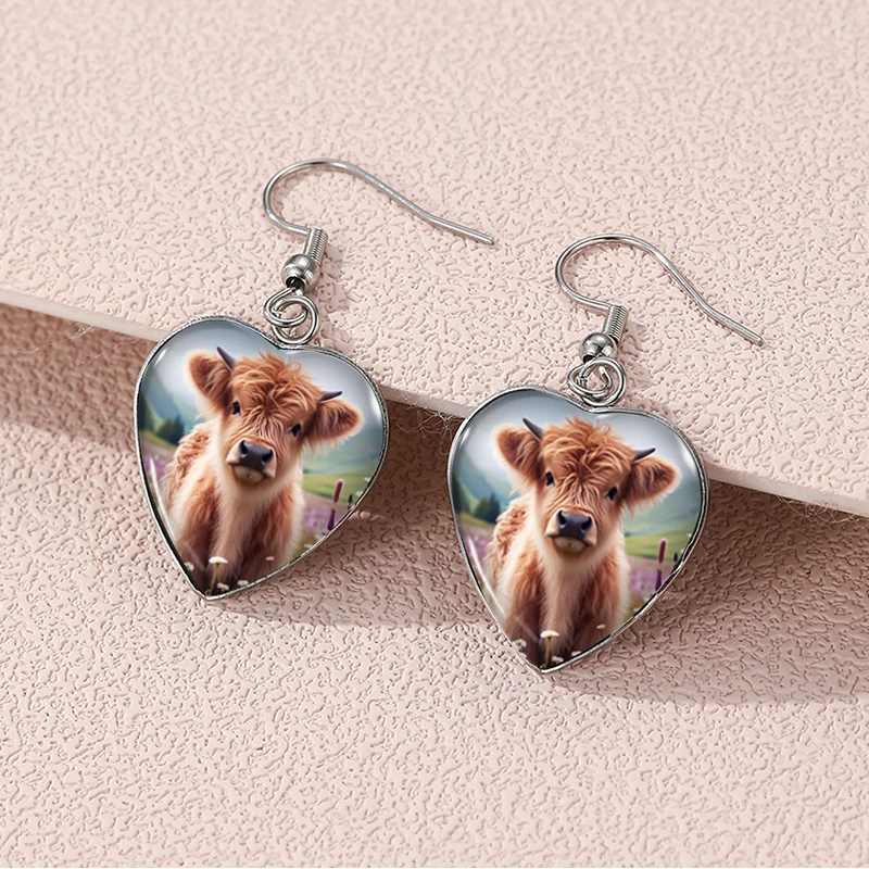 2024 New Highland Cow Dangle Earring Heart Shaped Earrings Handmade Glass Dome Jewelry