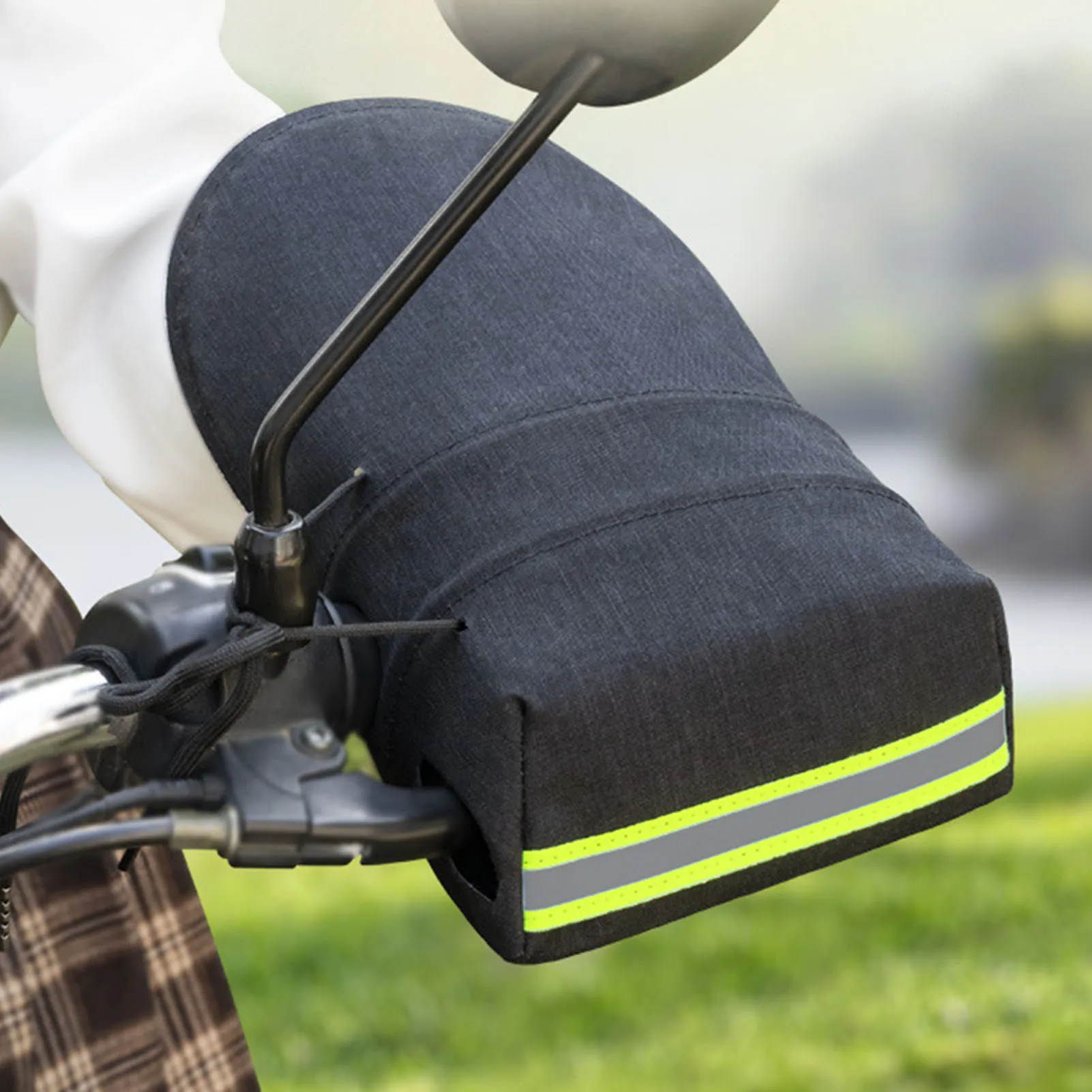 Guantes impermeables con agarre para manillar de scooter eléctrico - imagen 5
