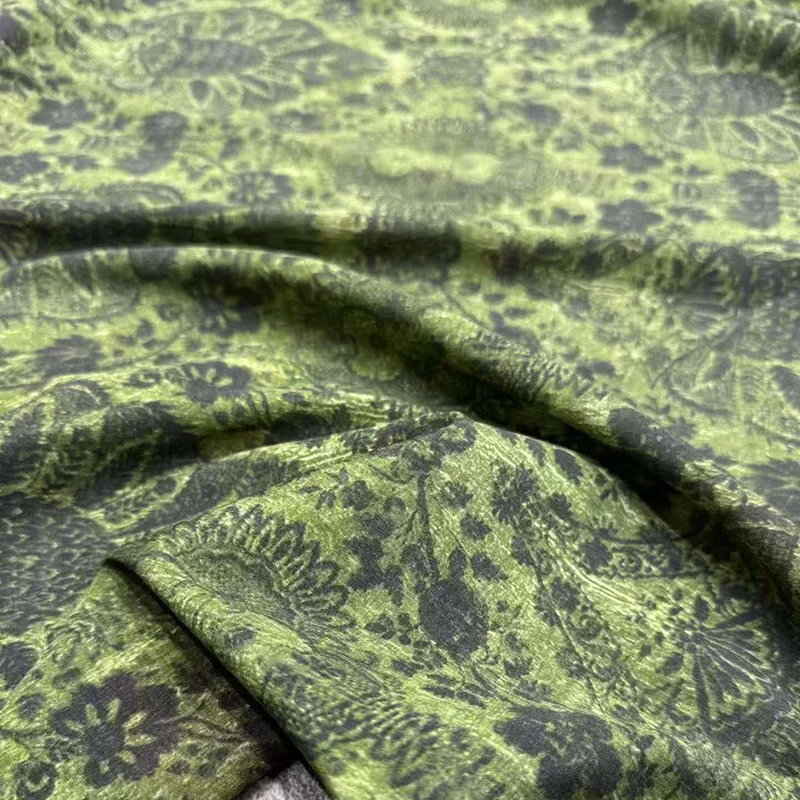 Black Traditional Printed 18MM Thin Green Silk Crepe de Chine Fabric for Summer Dress Pants Pajamas DIY Sewing Material R7130
