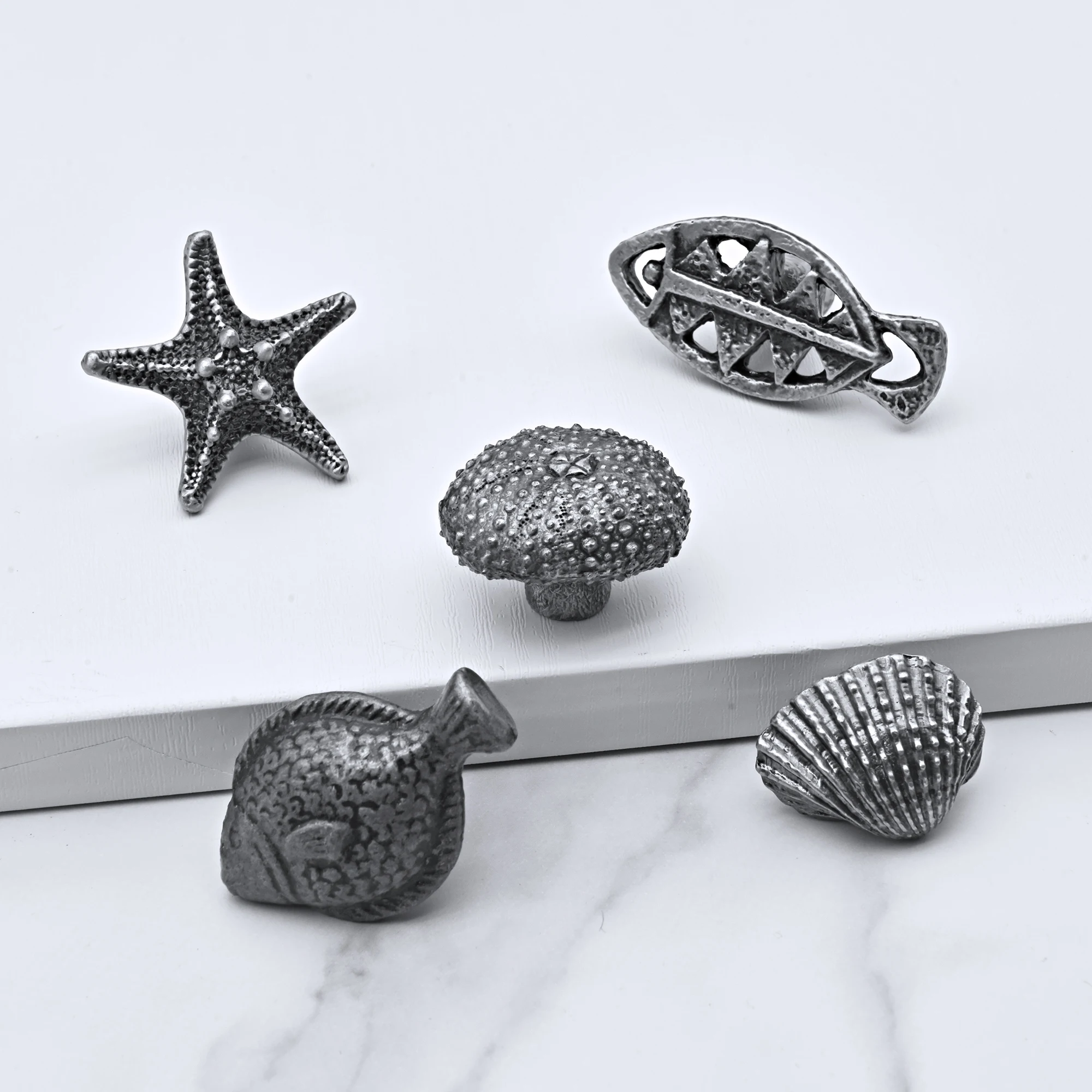 Antique Silver Creative Handles for Cabinets and Drawers Vintage Pewter Dresser Wardrobe Pulls Handle Decor Kitchen Accessories
