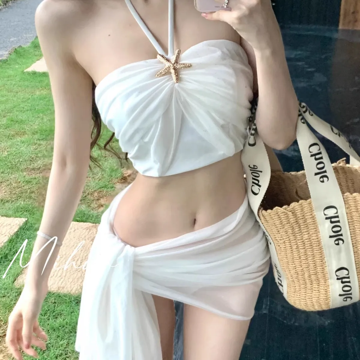 Damen 3-teiliges weißes Bikini-Set mit Seestern-Neckholder-Top und Mesh-Überwurfrock
