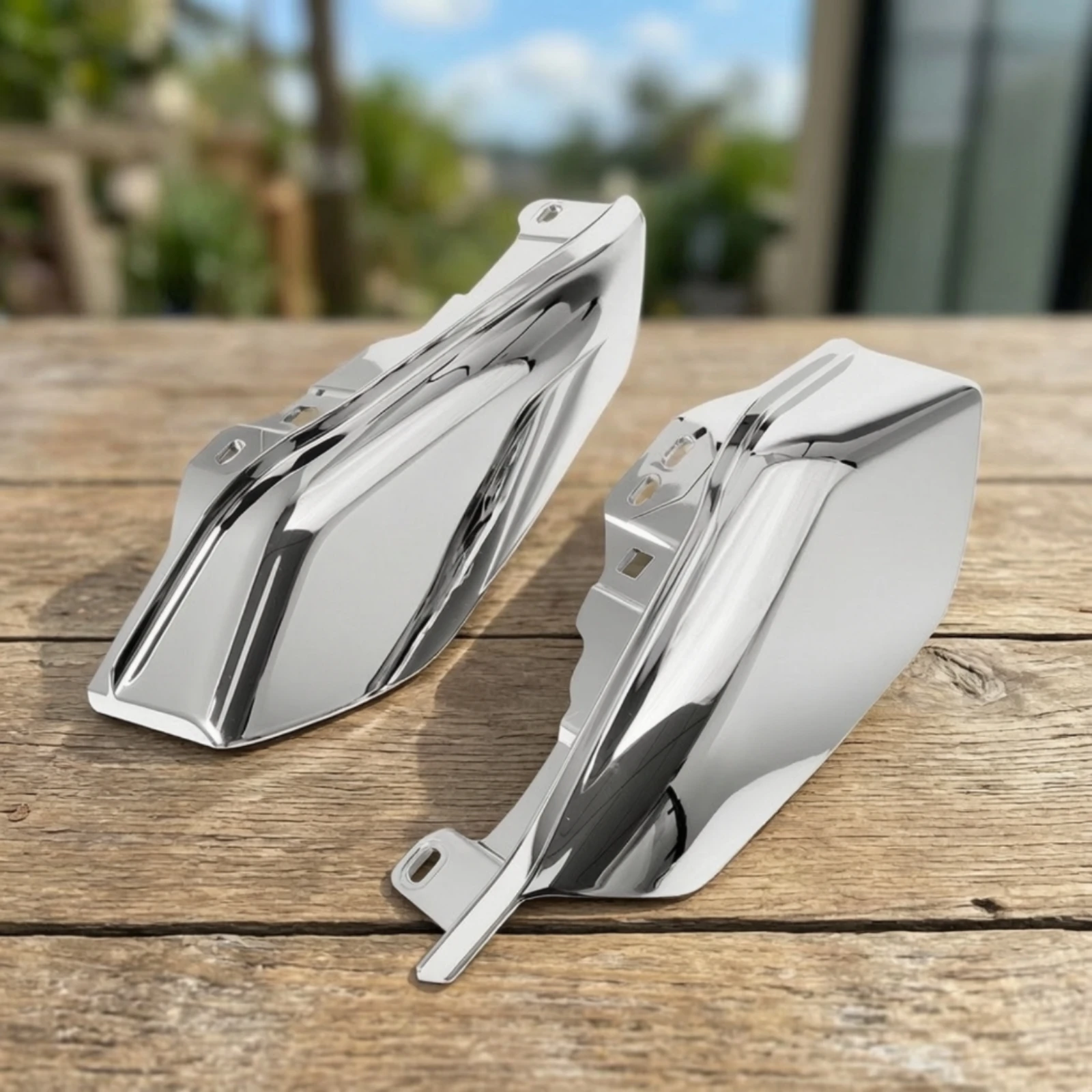 Motorcycle Heat Shields Contoured Motorcycle Deflector Covers Easy to Install Non-Conductive for Motorcyclists, Road Touring