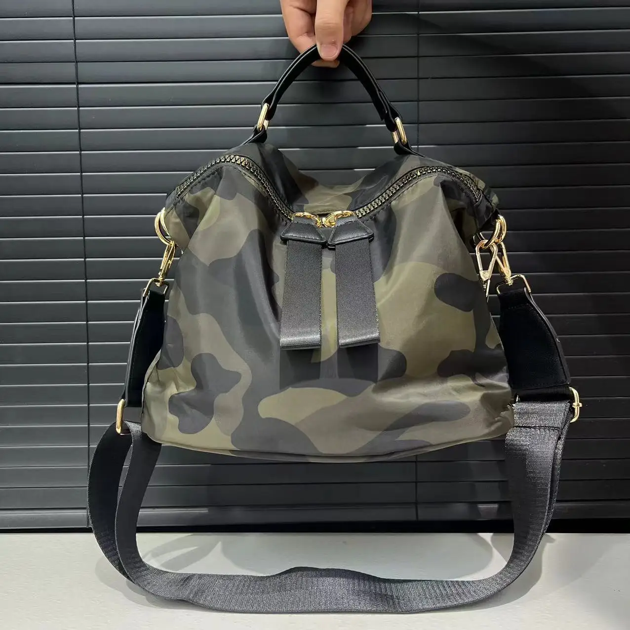 حقيبة يد نسائية أنيقة وخفيفة الوزن ، استخدام يومي ، متعددة الوظائف ، سعة كبيرة ، حقيبة كتف للتوصيل #2