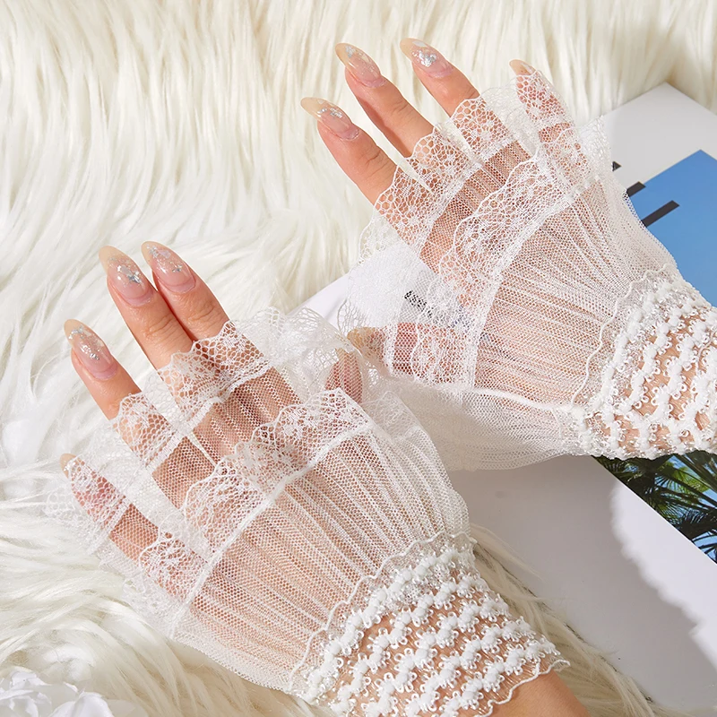 Punho de renda de camada dupla para foto manicure, manga chifre, unhas mostrando e posando, foto decorativa, suporte de fundo diy, 1 par