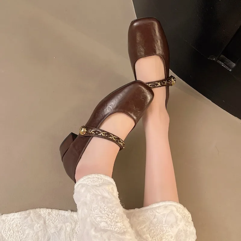 حذاء فردي بكعب منخفض للنساء، موضة الصيف الجديدة بإبزيم ذهبي ومقدمة مربعة، حذاء مريح بكعب عالٍ #2