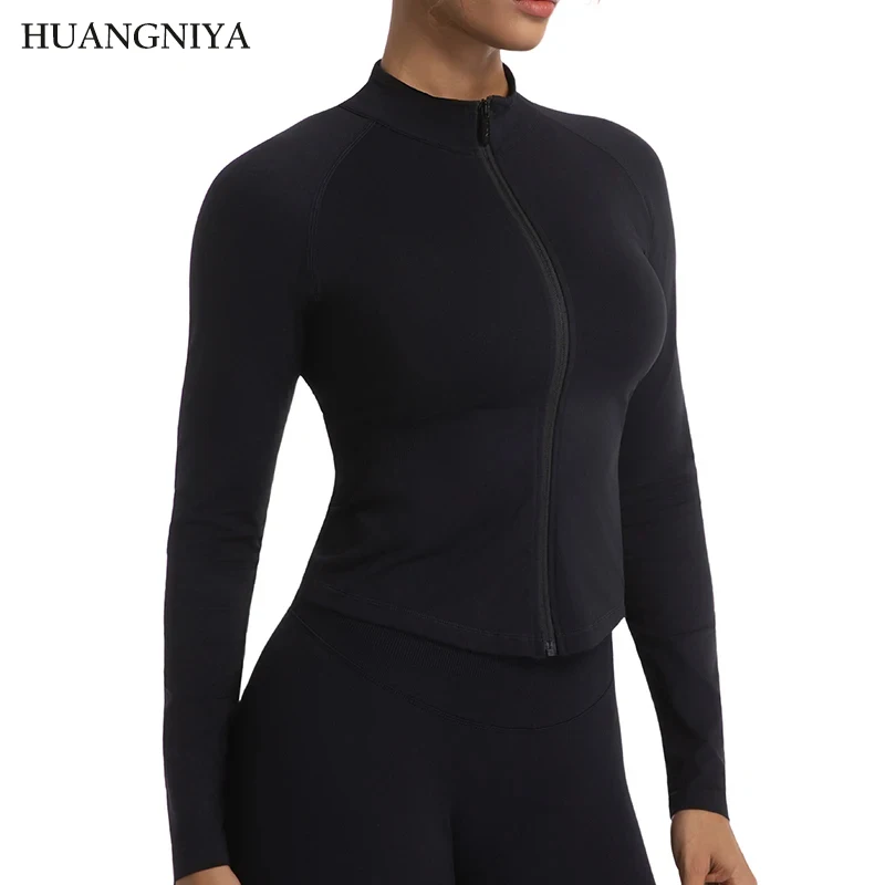 

Zip-Up Running Jacket Lightweight Stretchy Running Track Jacket with Thumb Holes High Neck Yoga Sportwear