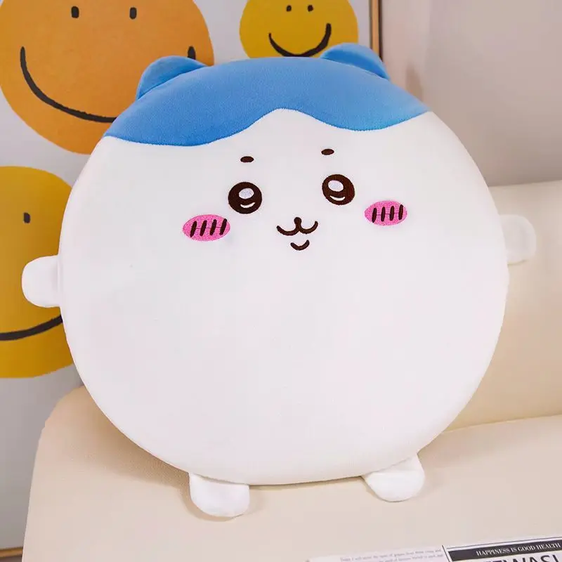 MINISO Chikawa Hachiware طالب البراز وسادة الفصول الدراسية المضادة للانزلاق الكرتون لطيف Kawaii طالب لوازم أنيمي جديد Usagi جميل